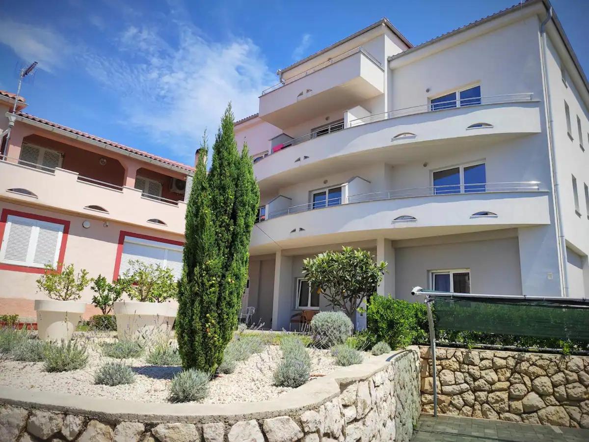 Avada Premium Διαμέρισμα Novalja Εξωτερικό φωτογραφία